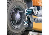 Makita DTW1004Z Aku rázový uťahovač 18V, bez aku